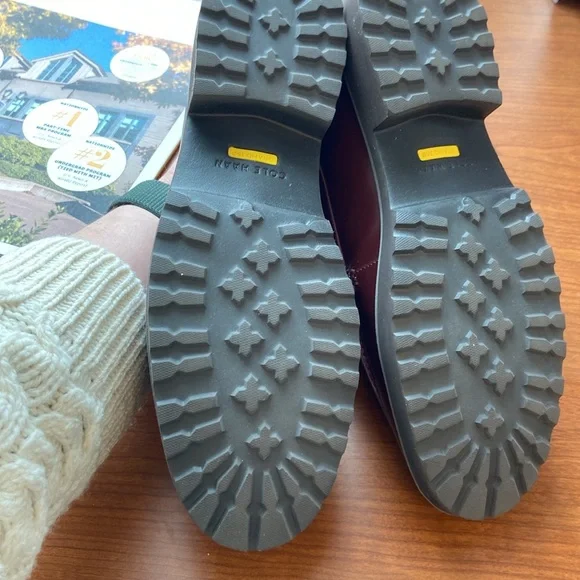 Women's Burgundy Loafers - Picture 6 of 6